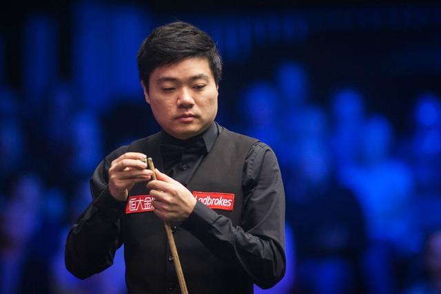 府和社会各 府和社会各